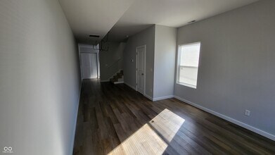 515 N Oxford St in Indianapolis, IN - Building Photo - Building Photo