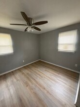 25211 Hopkins St in Dearborn Heights, MI - Building Photo - Building Photo