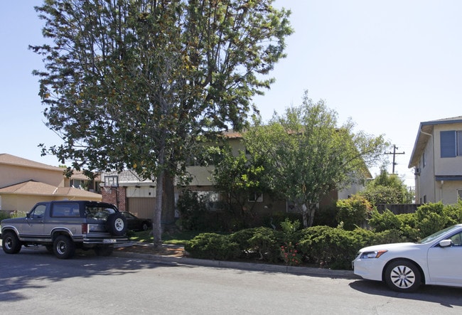 1626 Queen Charlotte Dr in Sunnyvale, CA - Building Photo - Building Photo