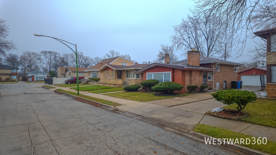 2631 W 84th Pl in Chicago, IL - Building Photo