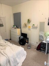 729 Chippewa St in Eau Claire, WI - Foto de edificio - Building Photo