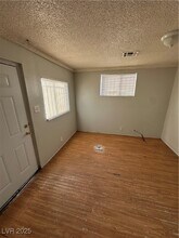 622 W McWilliams Ave in Las Vegas, NV - Building Photo - Building Photo