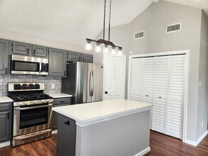 2118 Creston Dr in Spring, TX - Building Photo - Building Photo