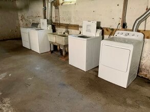 412 Broad St, Unit 412 in Syracuse, NY - Building Photo - Building Photo