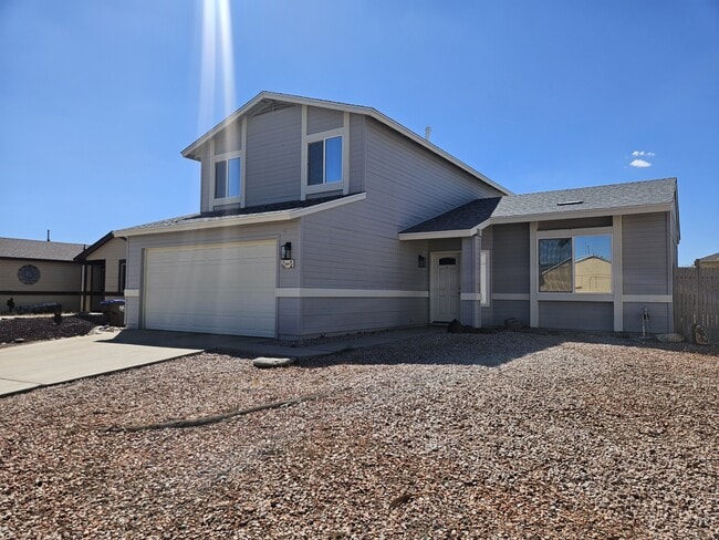 5861 N Moonbrook Rd in Tucson, AZ - Building Photo - Building Photo