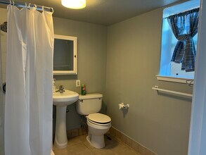 3967 Sebastopol Rd in Santa Rosa, CA - Building Photo - Building Photo