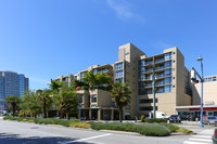 The Capri in Richmond, BC - Building Photo - Building Photo