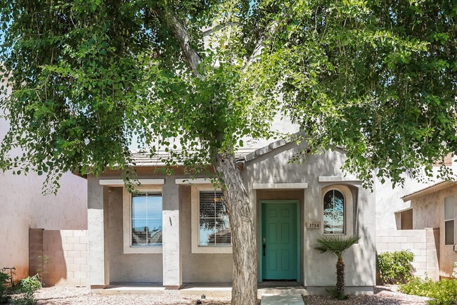 property at 3714 S 53rd Dr