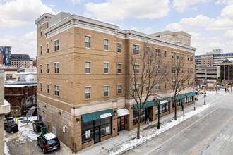 The Varsity in Madison, WI - Foto de edificio - Building Photo