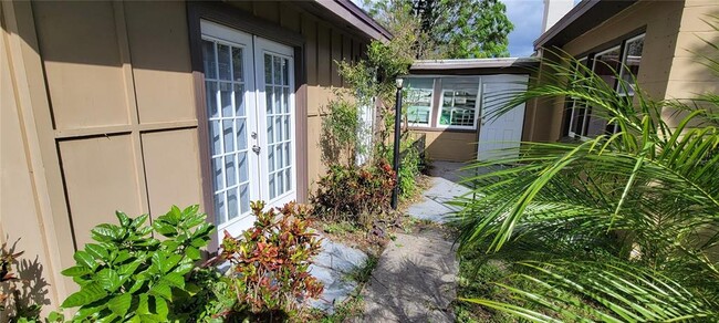 4425 Fairview Ave in Orlando, FL - Building Photo - Building Photo