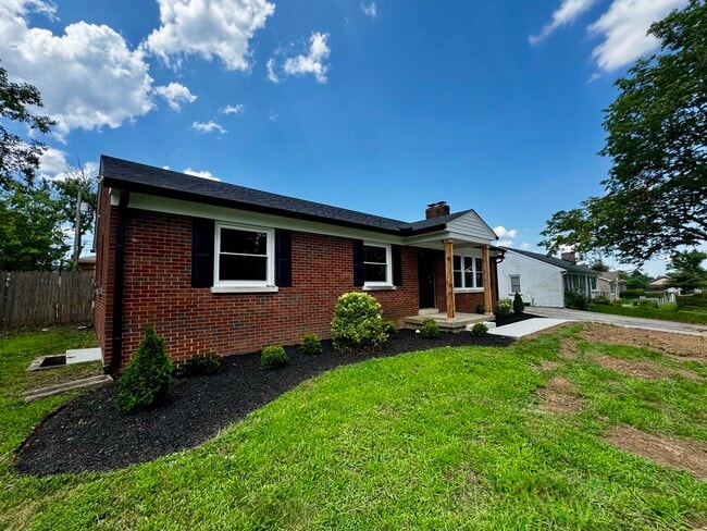 property at 1821 Blue Ridge Dr
