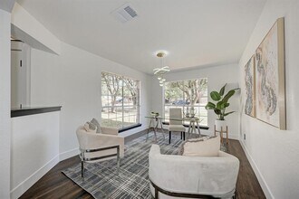 801 Black Isle Dr in Pflugerville, TX - Building Photo - Building Photo