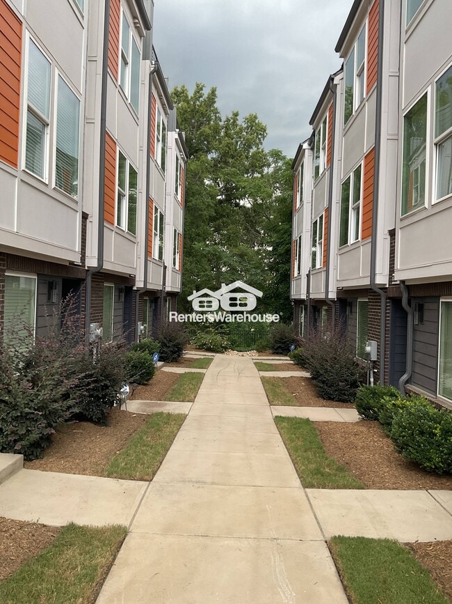 property at 1319 Millpark Ln
