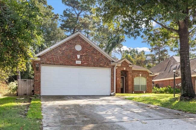 property at 14610 Southern Magnolia Cir