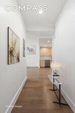 17 Convent Ave in New York, NY - Building Photo - Building Photo