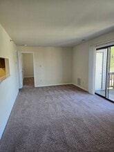 800 Thomas Ct in Winchester, VA - Building Photo - Building Photo