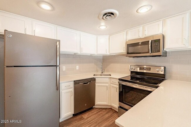 5128 N 15th St in Phoenix, AZ - Building Photo - Building Photo