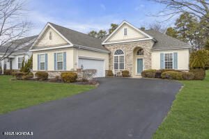 82 Mission Way in Barnegat Township, NJ - Building Photo - Building Photo