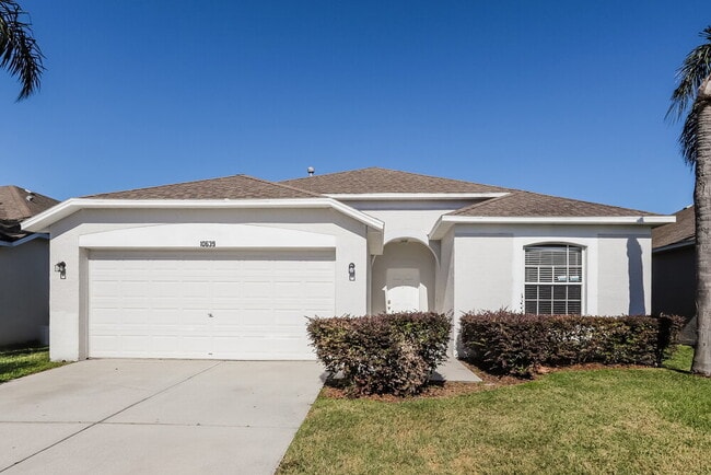 property at 10639 Eveningwood Ct