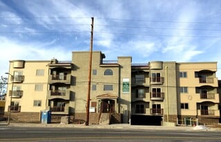 Devonshire Villas at Northridge in Northridge, CA - Building Photo