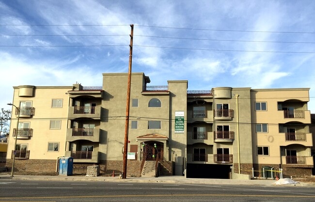 Devonshire Villas at Northridge