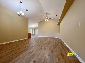 2929 Hidden Bay Blvd in Navarre, FL - Building Photo - Building Photo