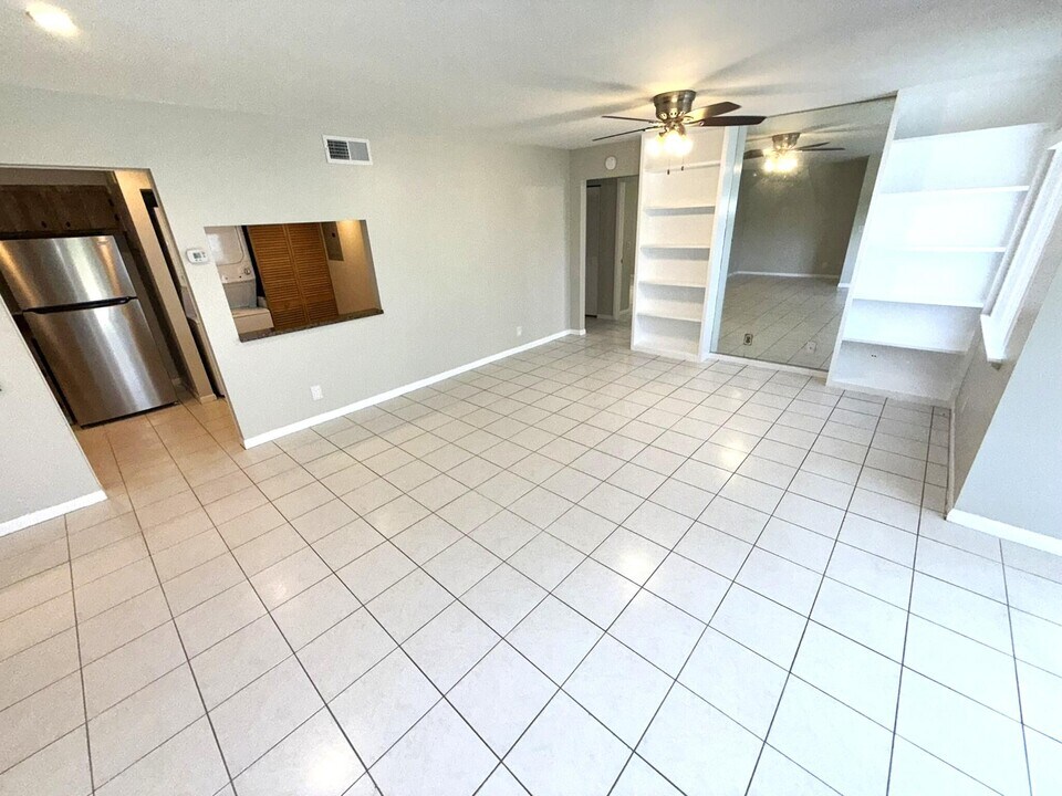 4987 Sable Pine Cir in West Palm Beach, FL - Building Photo