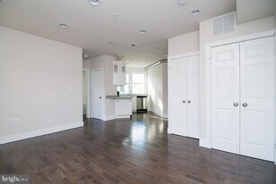 7300 Georgia Ave NW in Washington, DC - Building Photo