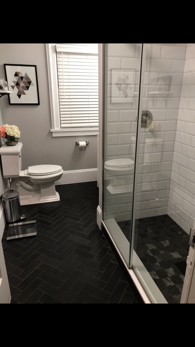 11 Orkney Rd, Unit #2