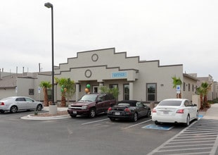 Homestead Palms in El Paso, TX - Building Photo - Building Photo