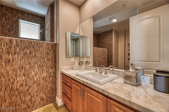 property at 9216 Tesoras Dr