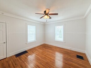 102 Dysart St in Quincy, MA - Building Photo - Building Photo