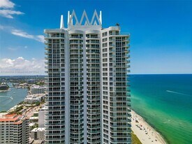 6365 Collins Ave, Unit 2904 in Miami, FL - Building Photo