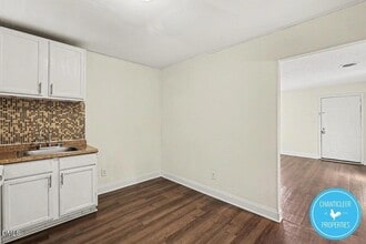 115 Florence St in Graham, NC - Foto de edificio - Building Photo