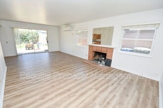 3243 Curt Dr in Camarillo, CA - Building Photo - Building Photo