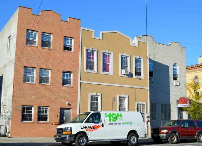 2289-91-95  Pitkin Ave -3 Houses side by side in Brooklyn, NY - Building Photo - Building Photo