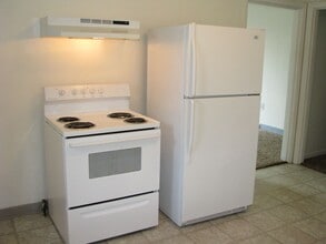 2777 12th Pl SE in Salem, OR - Building Photo - Building Photo