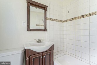 4639 Umbria St-Unit -2 in Philadelphia, PA - Building Photo - Building Photo