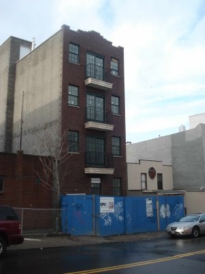 300 20th St in Brooklyn, NY - Building Photo