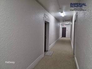 79-79 Smith St in Winnipeg, MB - Building Photo - Building Photo