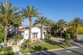 58791 Jerez in La Quinta, CA - Foto de edificio - Building Photo