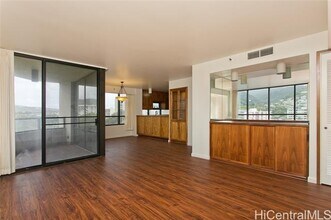 1525 Wilder Ave in Honolulu, HI - Building Photo - Building Photo