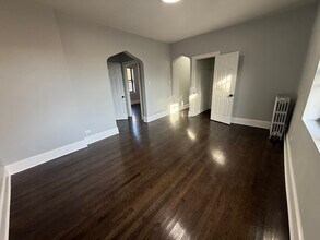 5244.5 S Drexel Ave in Chicago, IL - Building Photo - Building Photo