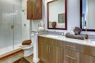 221 W Lancaster Ave, Unit ID710072 in Fort Worth, TX - Building Photo - Building Photo