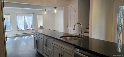12 Zematt Ct in Woodridge, NY - Building Photo - Building Photo