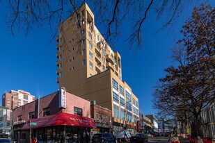 Grace Tower in Flushing, NY - Building Photo