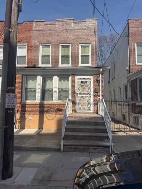 131-07 86th Rd in New York, NY - Foto de edificio
