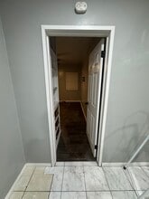 6831 Hollenbeck St in Huntington Park, CA - Building Photo - Building Photo