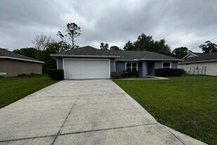 13705 SE 54 Ct in Summerfield, FL - Building Photo