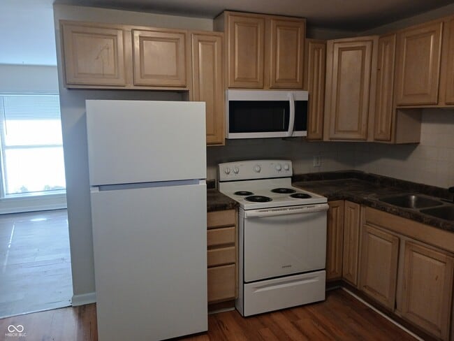 4026 Baker Dr in Indianapolis, IN - Building Photo - Building Photo